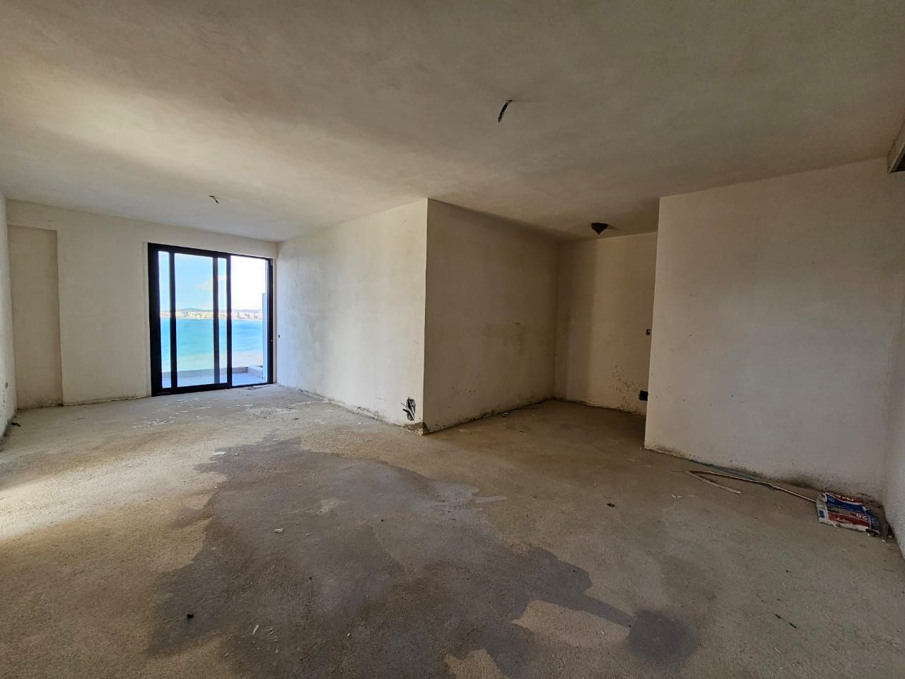 Meerblick-Wohnung zum Verkauf in Vlore